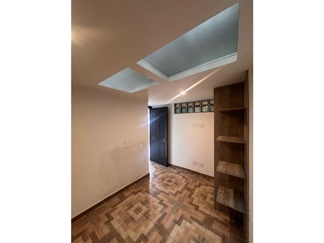 Edificio en venta en El Centro, Manizales, 458 m² · foto 15 de 24