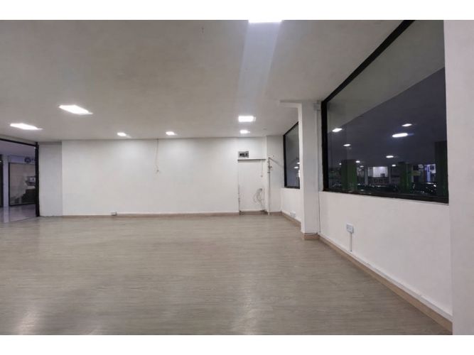 Local en arriendo en Sancancio, Manizales, 33 m² · foto 2 de 11