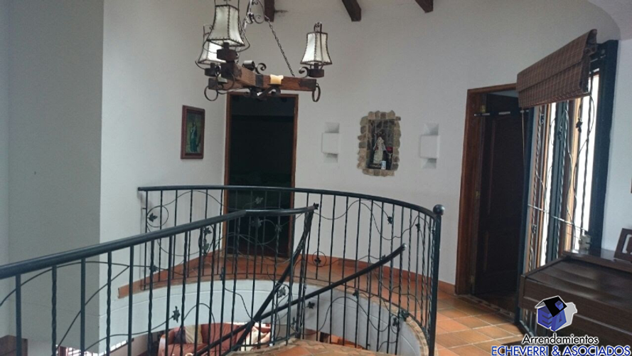 Casa de 5 alcobas en venta en El Salado, Envigado · foto 12 de 21