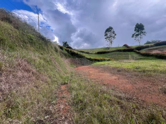Lote en venta en Rionegro, 2534 m² · foto 9 de 12