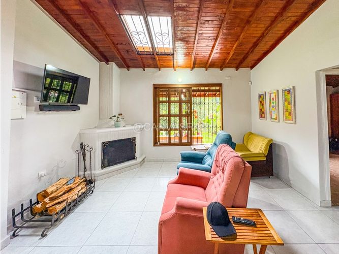 Finca en venta en La Mosquita, Guarne, 250 m² · foto 2 de 15