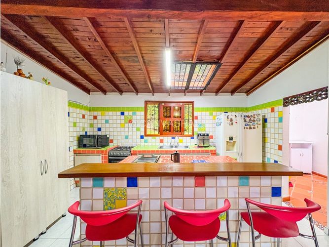 Finca en venta en La Mosquita, Guarne, 250 m² · foto 3 de 15