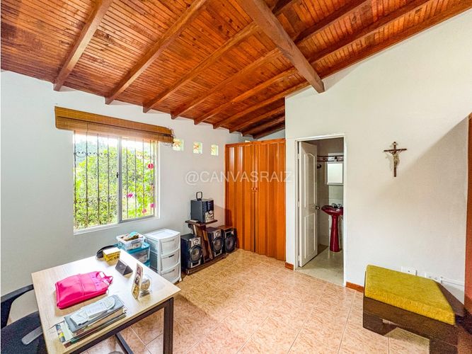 Finca en venta en La Mosquita, Guarne, 250 m² · foto 6 de 15