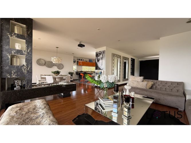 Casa de 4 alcobas en venta en Aposentos Parte Alta, Sopó, 680 m² · foto 4 de 24
