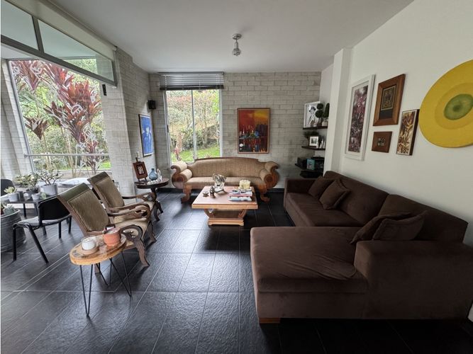 Casa de 3 alcobas en venta en El Carmen, El Retiro, 235 m² · foto 2 de 24