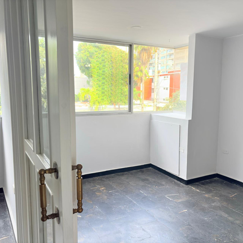 Apartamento en venta en El Golf, Barranquilla · foto 2 de 12