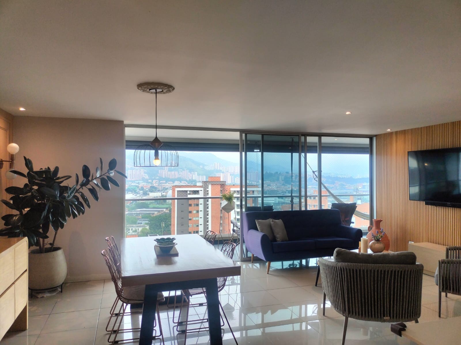 Apartamento en venta en Loma Benedictinos, Envigado · foto 2 de 20