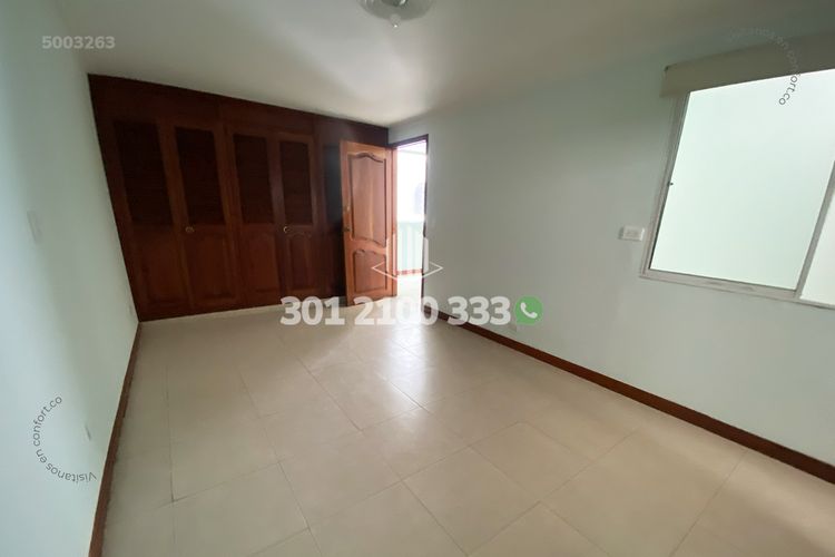 Apartamento de 4 alcobas en venta en Laureles, Medellín, 297 m² · foto 16 de 24