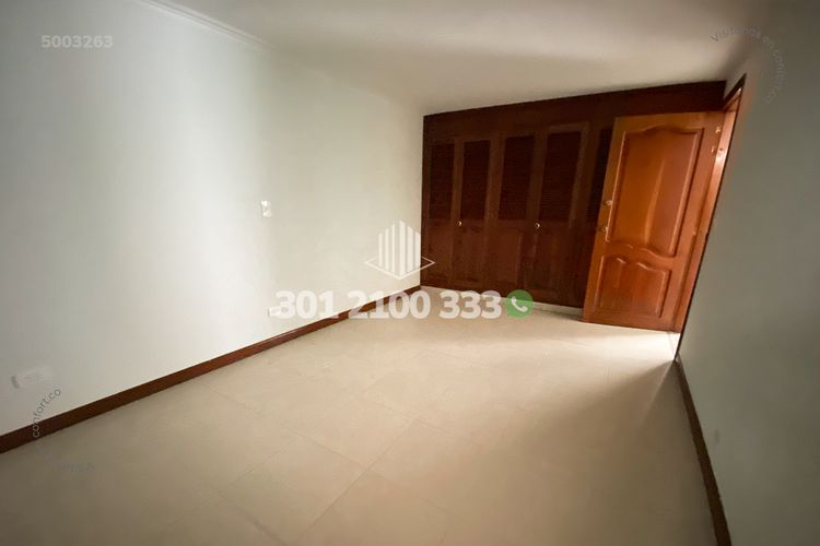 Apartamento de 4 alcobas en venta en Laureles, Medellín, 297 m² · foto 18 de 24