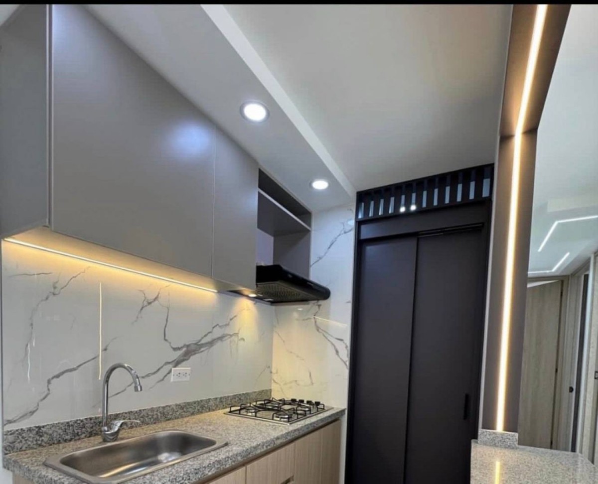Apartamento en venta en Alcala, Mosquera · foto 2 de 24