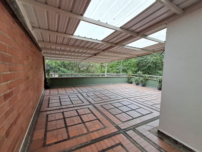Apartamento de 2 alcobas en venta en Belén, Medellín, 60 m² · foto 3 de 11