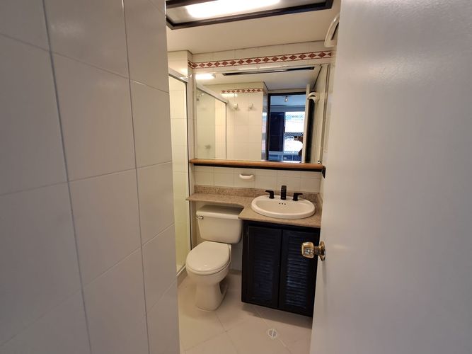Apartamento de 2 alcobas en venta en Belén, Medellín, 60 m² · foto 9 de 11