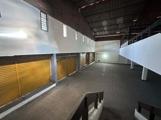 Bodega en venta en San Nicolas, Cali, 1800 m² · foto 12 de 24