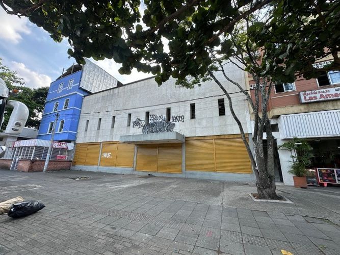 Bodega en venta en San Nicolas, Cali, 1800 m² · foto 8 de 24
