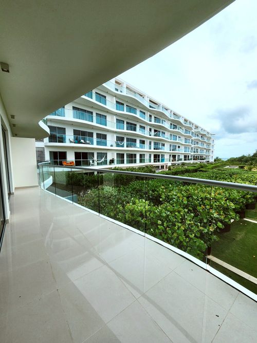 Apartamento de 2 alcobas en venta en Serena Del Mar, Cartagena, 110 m² · foto 2 de 24