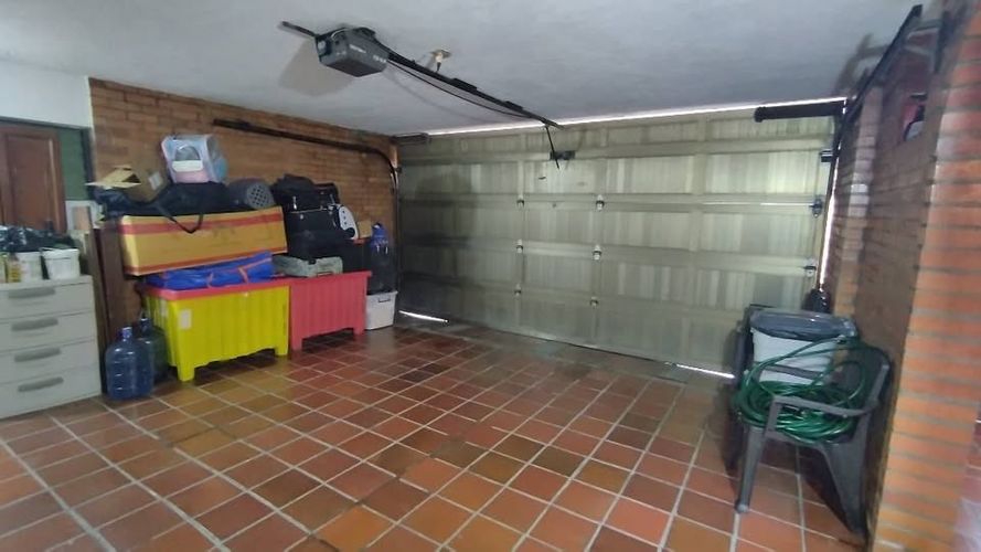 Casa de 5 alcobas en venta en San Joaquin, Cali, 300 m² · foto 8 de 19