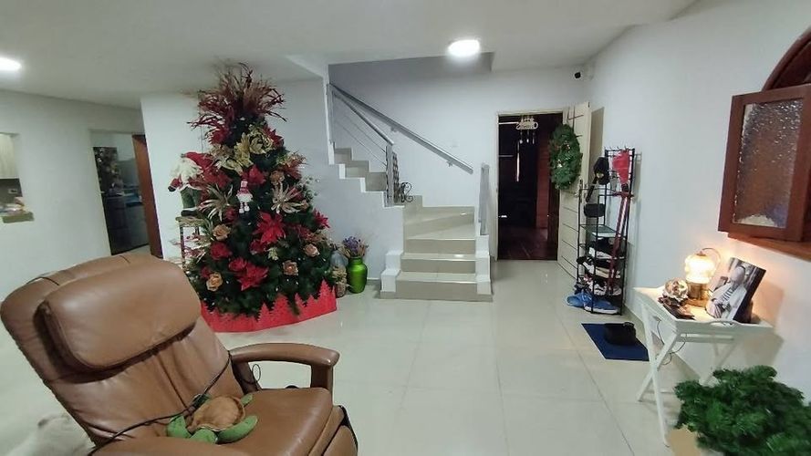 Casa de 5 alcobas en venta en San Joaquin, Cali, 300 m² · foto 5 de 19