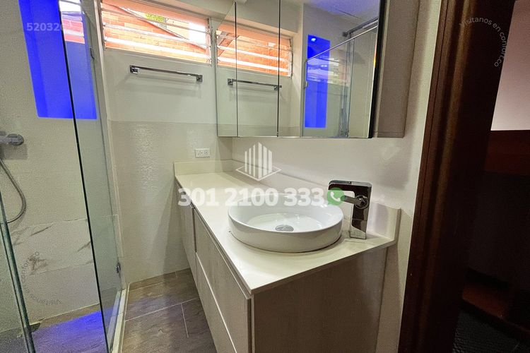 Casa de 3 alcobas en arriendo en Las Brujas, Envigado, 235 m² · foto 15 de 24