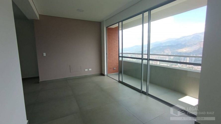Apartamento de 2 alcobas en venta en El Rosario, Bello, 64 m² · foto 3 de 13