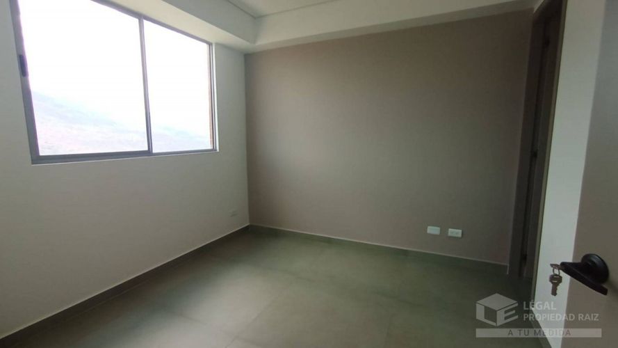 Apartamento de 2 alcobas en venta en El Rosario, Bello, 64 m² · foto 8 de 13