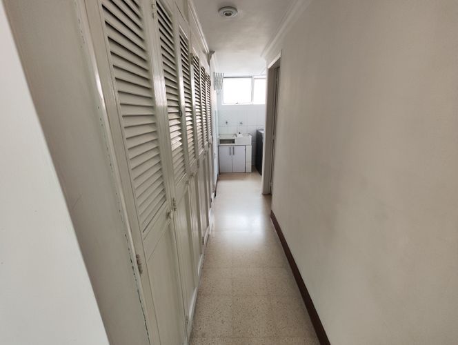 Apartamento de 3 alcobas en arriendo en Laureles, Medellín, 150 m² · foto 7 de 20