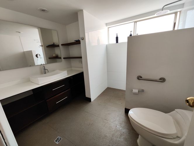Apartamento de 3 alcobas en arriendo en Laureles, Medellín, 150 m² · foto 20 de 20
