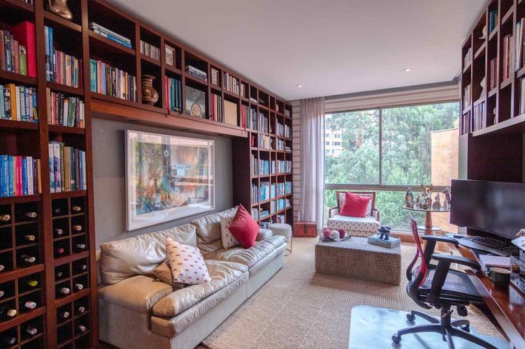 Apartamento de 4 alcobas en venta en Cerros De Los Alpes, Bogotá, 430 m² · foto 9 de 19