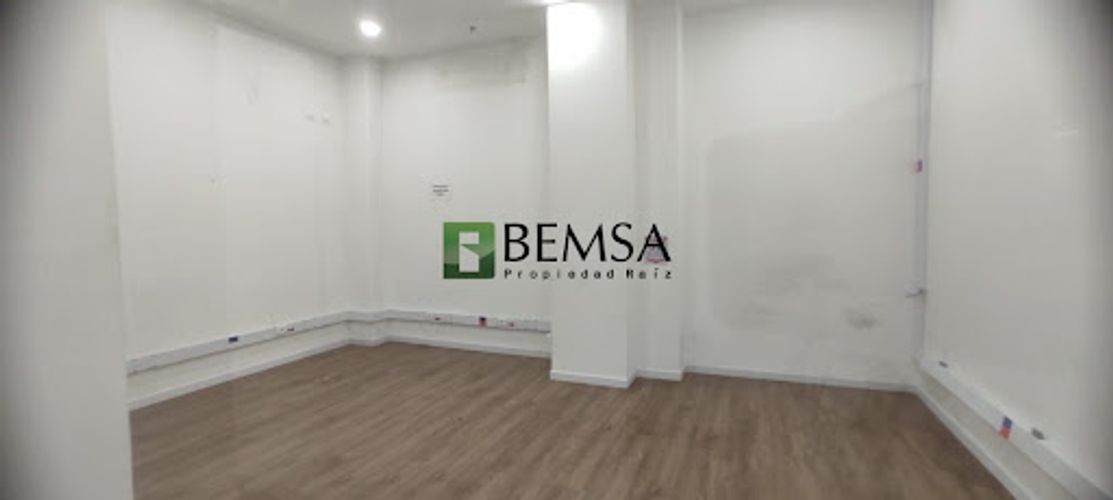 Local en arriendo en Boston, Medellín, 101 m² · foto 2 de 10