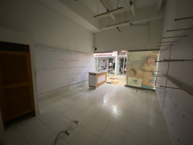 Local en arriendo en Sevilla, Medellín, 21 m² · foto 8 de 9