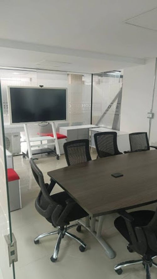 Local en arriendo en Suramericana, Medellín, 25 m² · foto 4 de 13