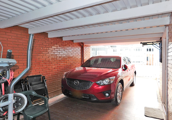 Casa de 7 alcobas en venta en Polo Club, Bogotá, 233 m² · foto 5 de 24