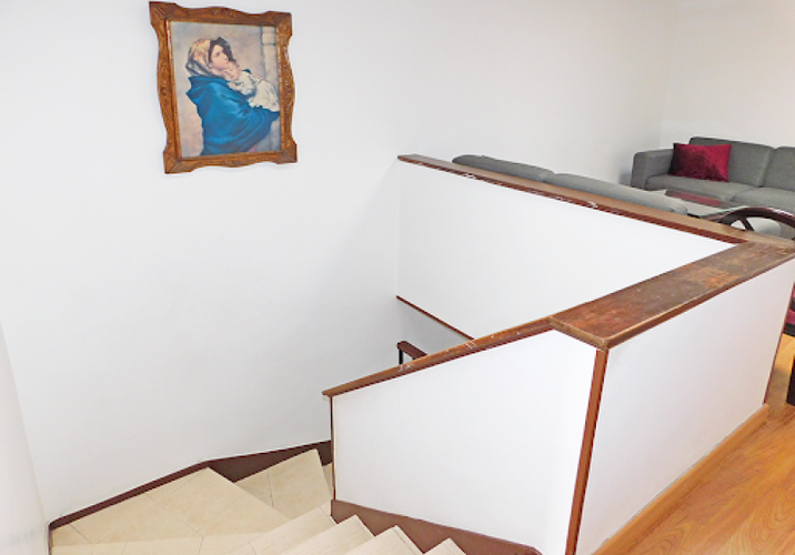 Casa de 7 alcobas en venta en Polo Club, Bogotá, 233 m² · foto 23 de 24