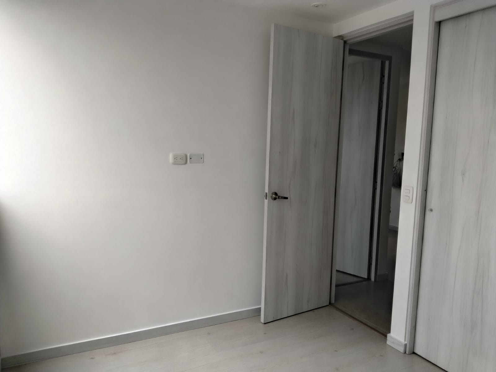 Apartamento en arriendo en El Poblado, Medellín · foto 13 de 19