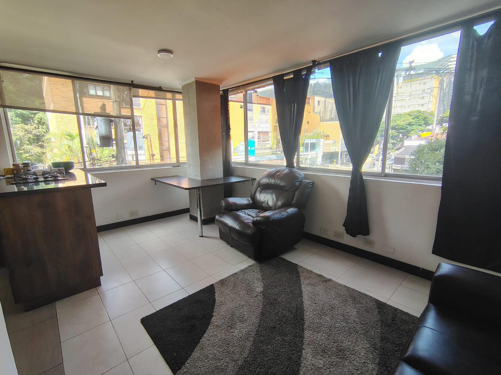 Apartamento en venta en El Poblado, Medellín 5