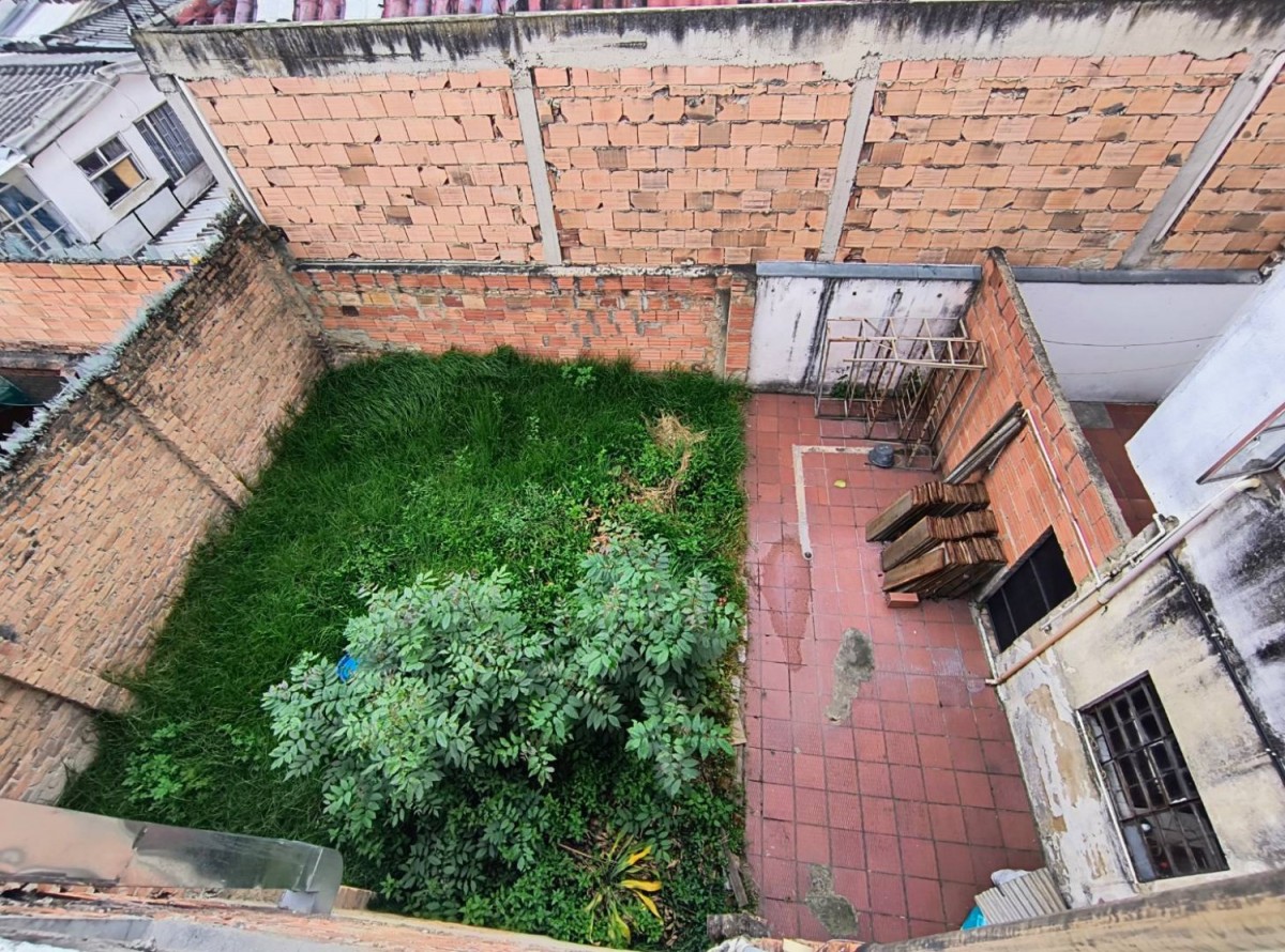 Casa en venta en Ciudad Jardin Sur, Bogotá · foto 8 de 24