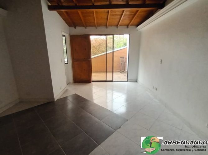 Casa de 3 alcobas en venta en Rodeo Alto, Medellín, 125 m² · foto 11 de 19