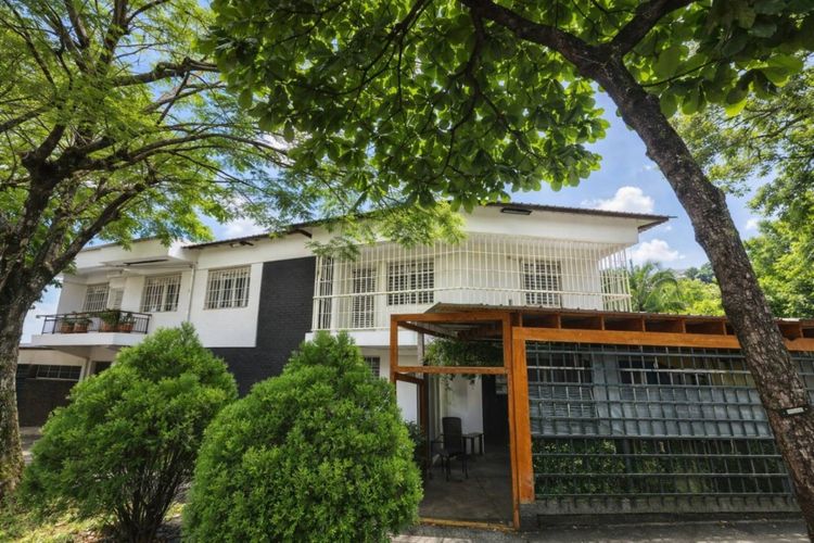 Casa de 4 alcobas en venta en Eucaristico, Cali, 287 m² · foto 4 de 15