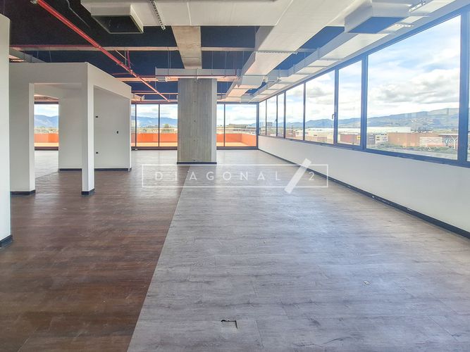 Oficina en arriendo en Fusca, Chía, 684 m² · foto 5 de 20