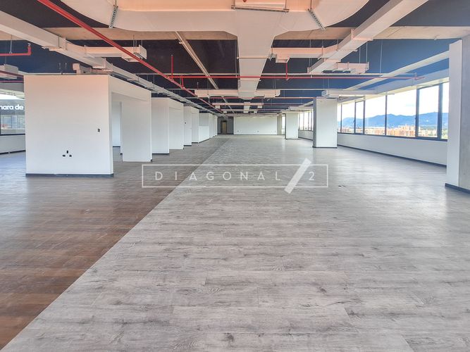 Oficina en arriendo en Fusca, Chía, 684 m² · foto 8 de 20