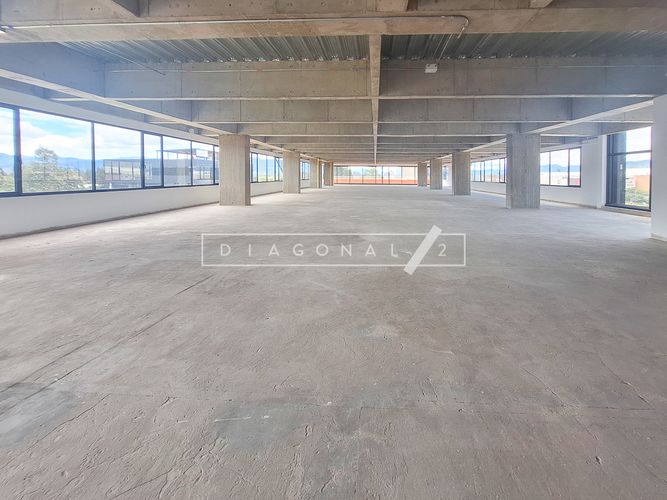 Oficina en arriendo en Fusca, Chía, 1400 m² · foto 4 de 17