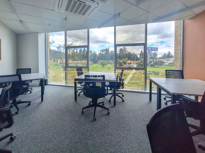 Oficina en arriendo en Fusca, Chía, 500 m² · foto 2 de 20