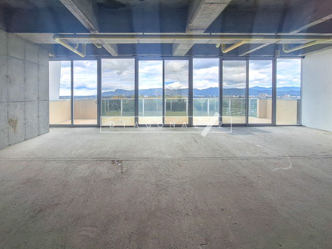 Oficina en arriendo en Fusca, Chía, 3000 m² · foto 2 de 16