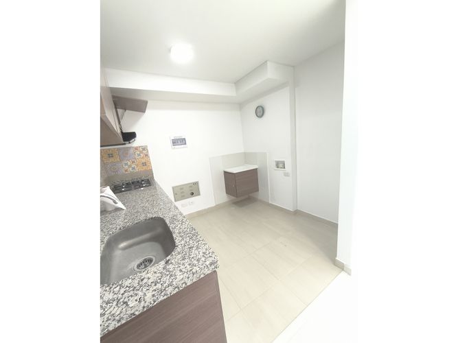 Apartaestudio en venta en Santa Teresa, Bogotá, 38 m² · foto 3 de 24