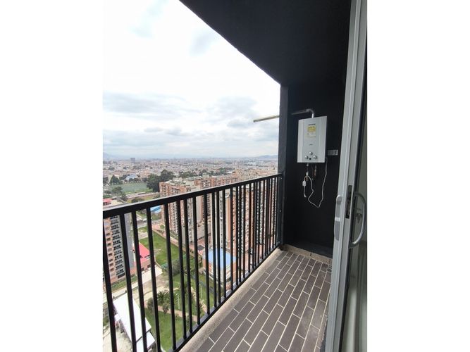 Apartaestudio en venta en Santa Teresa, Bogotá, 38 m² · foto 14 de 24
