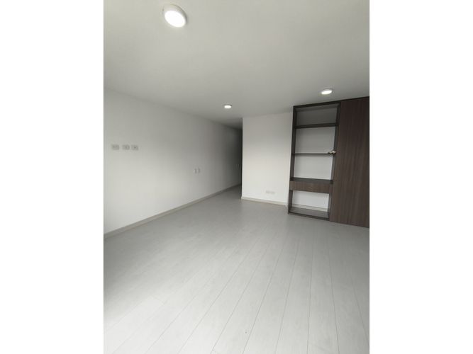 Apartaestudio en venta en Santa Teresa, Bogotá, 38 m² · foto 17 de 24
