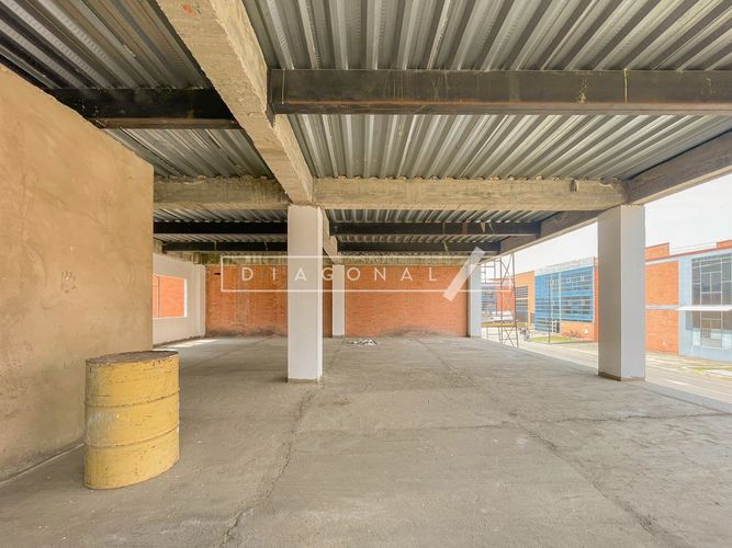Bodega en venta en Parque Industrial Santo Domingo, Mosquera, 2700 m² · foto 2 de 6