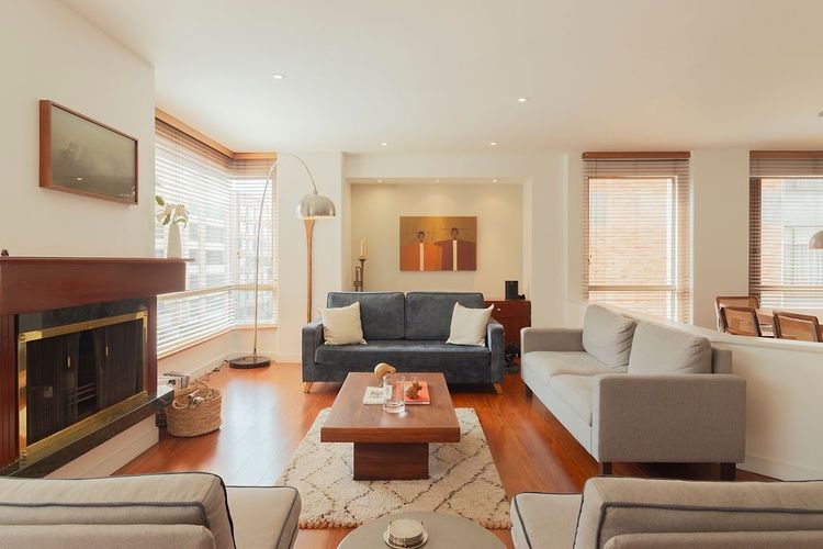 Apartamento de 3 alcobas en venta en La Carolina, Bogotá, 200 m² · foto 4 de 14