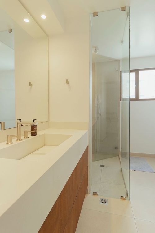 Apartamento de 3 alcobas en venta en La Carolina, Bogotá, 200 m² · foto 5 de 14