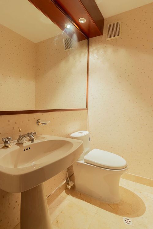 Apartamento de 3 alcobas en venta en La Carolina, Bogotá, 200 m² · foto 11 de 14