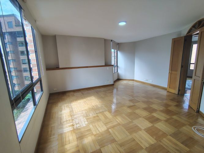 Apartamento de 3 alcobas en arriendo en El Poblado, Medellín, 144 m² · foto 6 de 18